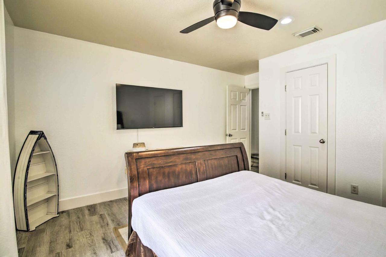 South Padre Island Getaway - Newly Renovated! Apartment Exterior photo