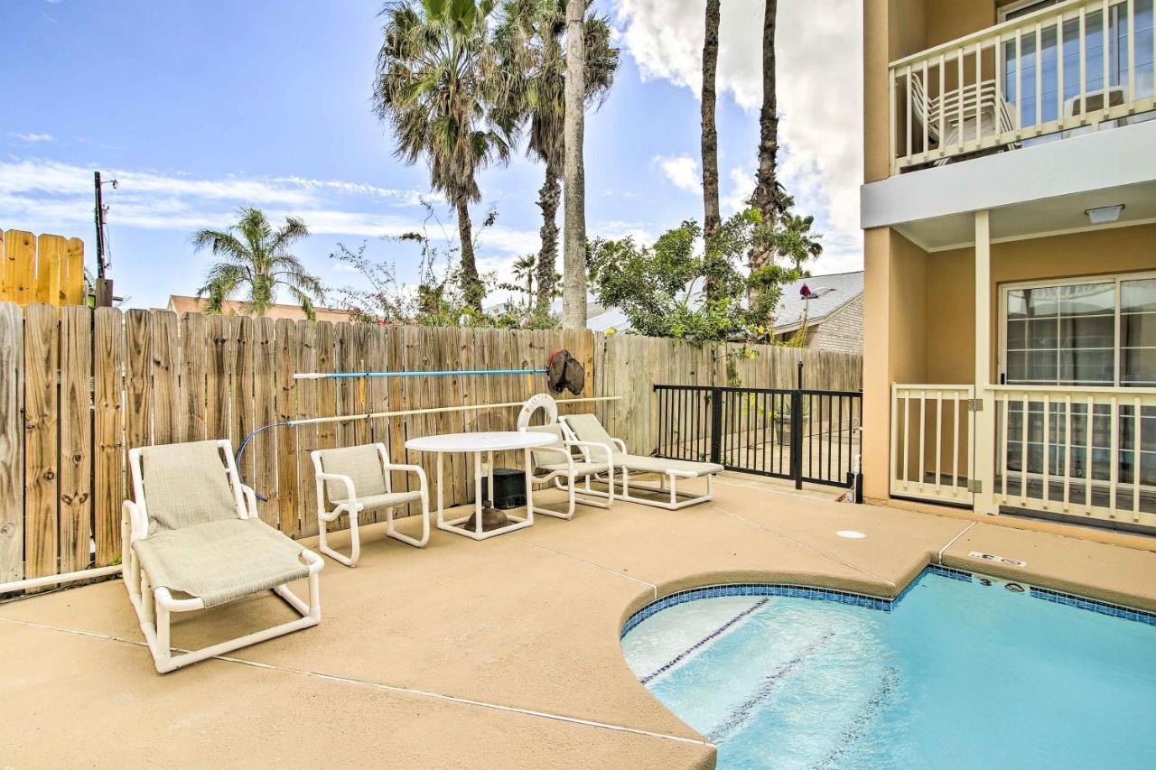 South Padre Island Getaway - Newly Renovated! Apartment Exterior photo